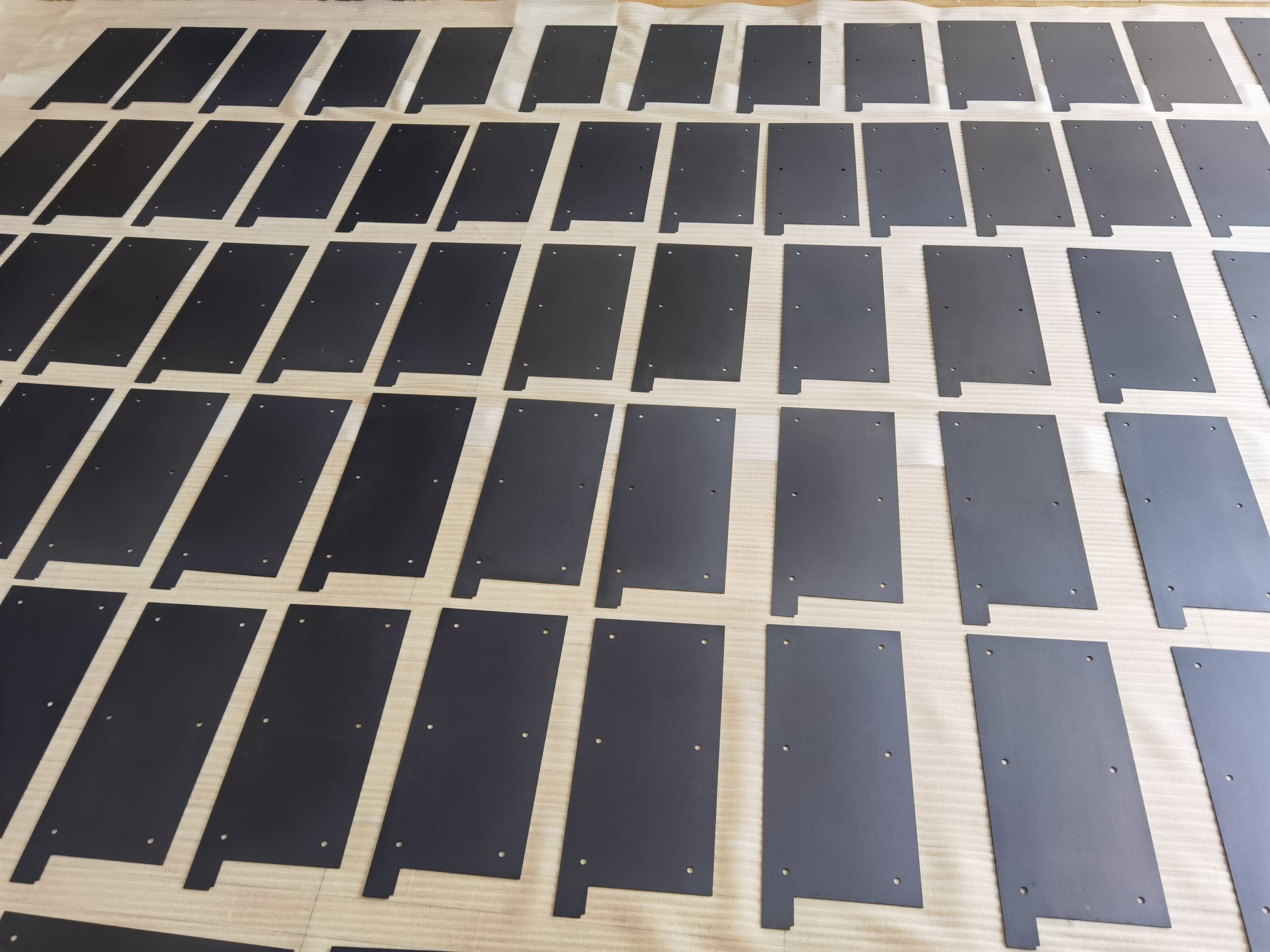 ELECTRODE PLATE